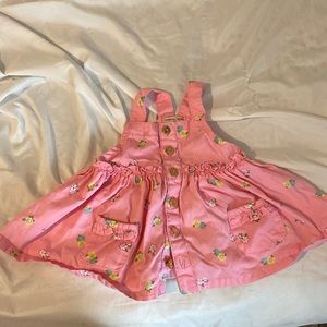 items come together , clothes only worn 2-3 times